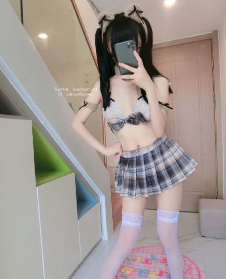 韩国电影 年轻的妈妈_1080P电影在线观看
