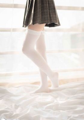 女大学生沙龙室在线观看_剧情片最新电影在线观看