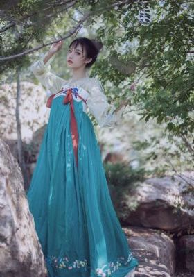 罗曼蒂克消亡史未删除完整版_1080完整在线观看